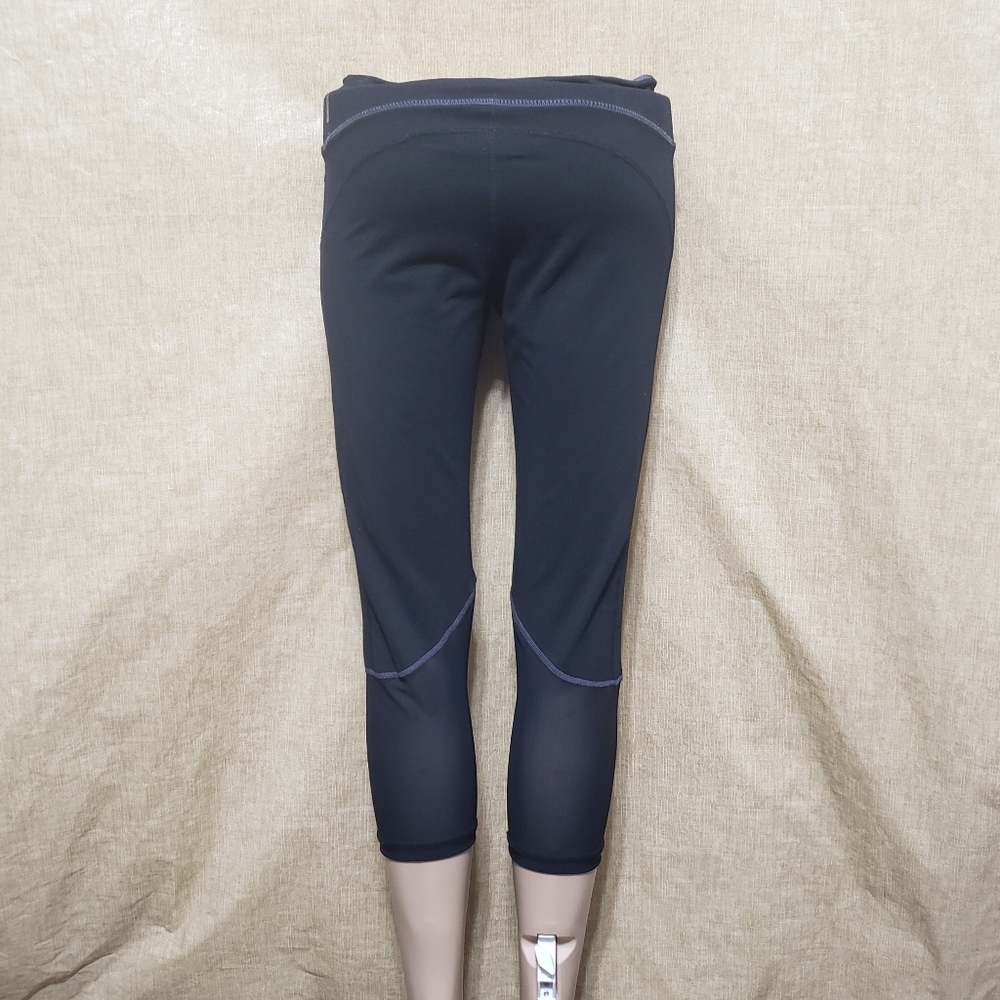 Zella Size S/P Capri Leggings - Picture 7 of 11